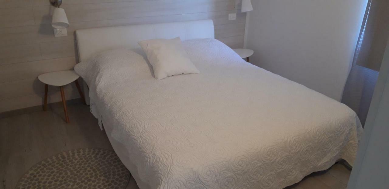 Apartmani Riva 로고즈니차 외부 사진